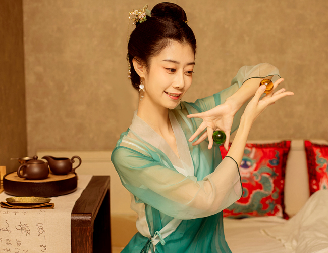 重庆spa按摩会所艺师风采（七）让身沉浸,给心浴享